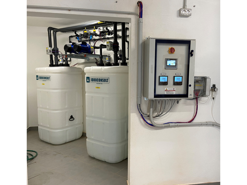 Laboratory wastewater treatment